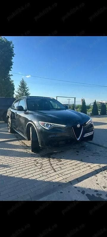 Utilizat 2018 Alfa Romeo Stelvio SUV | 20.600 EUR (Preț OK) - Imagine 1/4