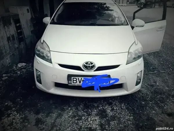 Utilizat 2009 Toyota Prius Hatchback | 5.500 EUR - Imagine 1/4