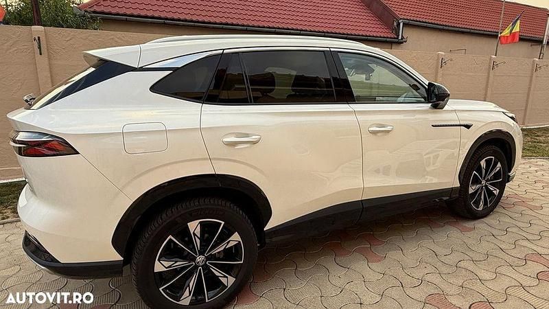 Culoarealte culori Utilizat 2024 MG HS Excite SUV | 25.450 EUR (Preț OK) - Imagine 1/4