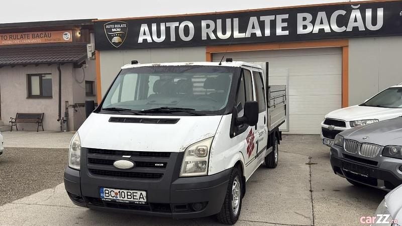 Culoarealb Utilizat 2007 Ford Transit Monovolum | 4.690 EUR (Super Preț) - Imagine 1/4