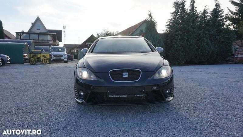 Negru Utilizat 2011 Seat Leon FR Hatchback | 5.990 EUR (Scump) - Imagine 1/4