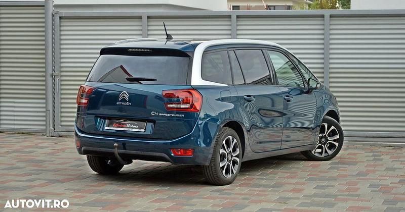 Second-hand Citroën C4 SpaceTourer Shine 130 CP (95 kW) 2020 Culoarealbastru Monovolum