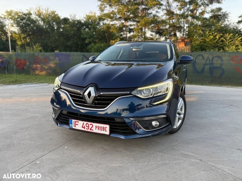 Albastru Utilizat 2018 Renault Mégane GrandTour Business Break | 9.200 EUR (Preț OK) - Imagine 1/4