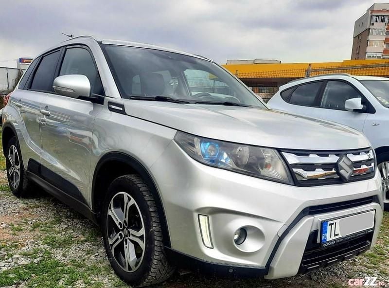 Argintiu Utilizat 2016 Suzuki Vitara SUV | 10.500 EUR (Preț OK) - Imagine 1/4