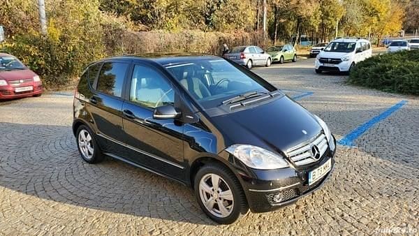 Negru Utilizat 2011 Mercedes A160 Berlinǎ | 5.900 EUR (Preț OK) - Imagine 1/3