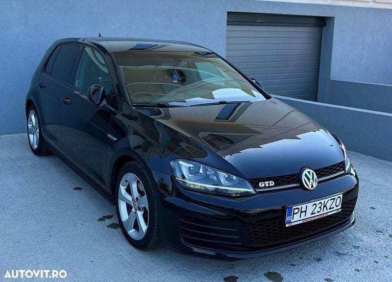 Culoarenegru Utilizat 2015 VW Golf VII GTD Berlinǎ | 10.999 EUR (Preț OK) - Imagine 1/4