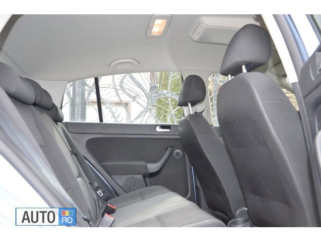 Second-hand VW Golf VI 105 CP (77 kW) 2010 Albastru Hatchback