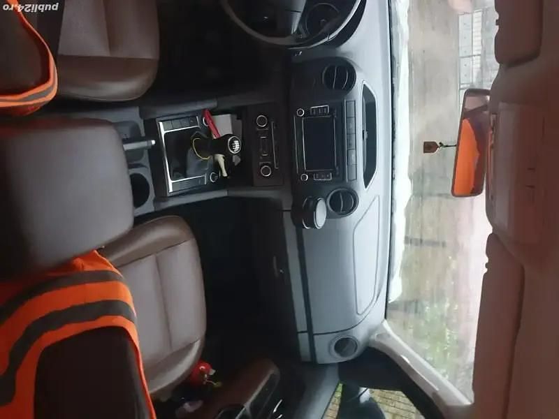 Second-hand VW Amarok 163 CP (119 kW) 2012 Negru Pickup