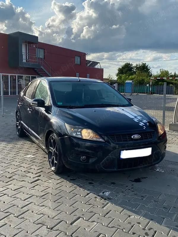 Utilizat 2009 Ford Focus Hatchback | 2.600 EUR (Preț OK) - Imagine 1/4