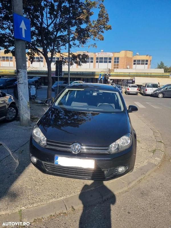 Culoarenegru Utilizat 2012 VW Golf VII Highline Break | 3.600 EUR (Preț bun) - Imagine 1/4
