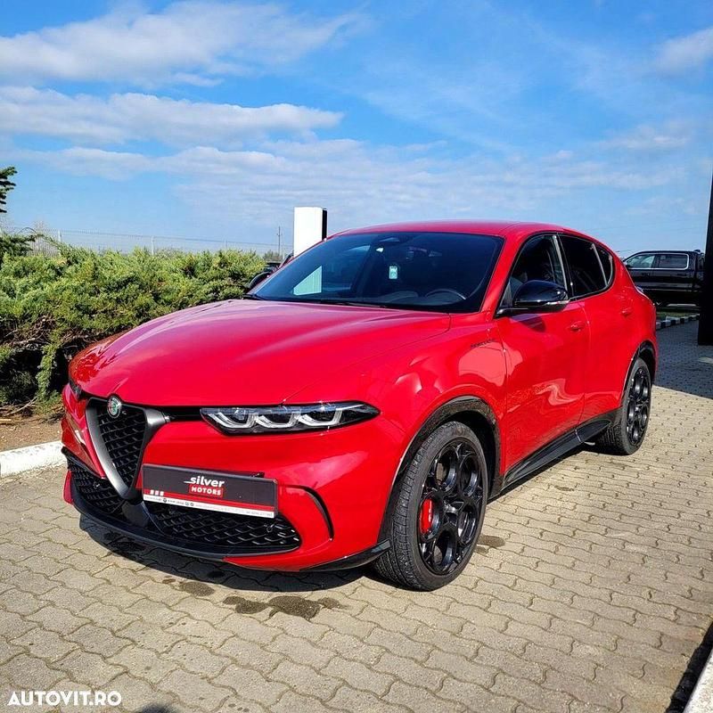 Rosu Second-hand 2022 Alfa Romeo Tonale Edizione Speciale SUV | 36.058 EUR - Imagine 1/4
