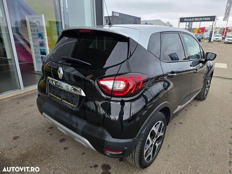Second-hand Renault Captur Intens 90 CP (66 kW) 2019 Culoarealbastru SUV