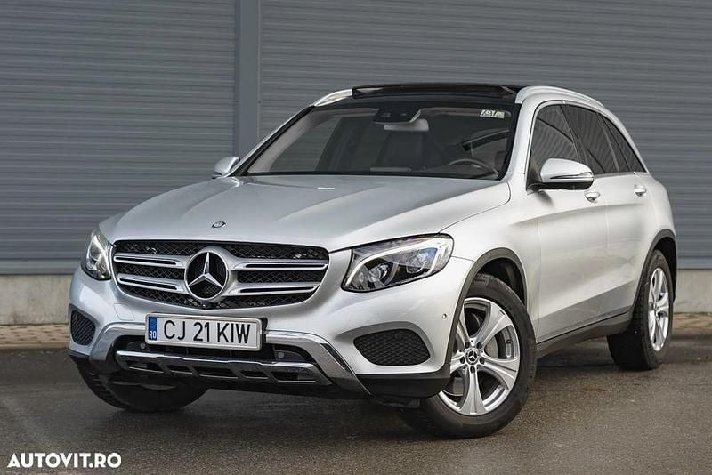 Second-hand Mercedes GLC220 170 CP (125 kW) 2017 Culoareargint SUV