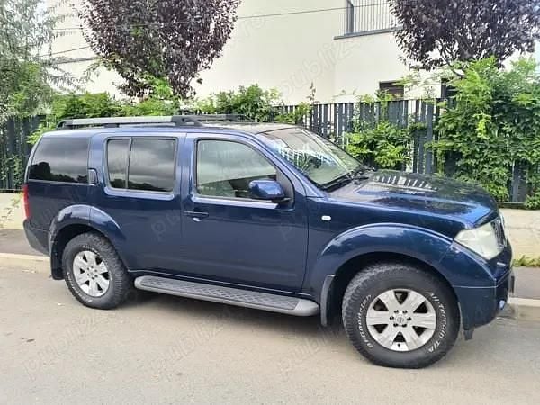 Albastru Utilizat 2005 Nissan Pathfinder SUV | 5.500 EUR - Imagine 1/4