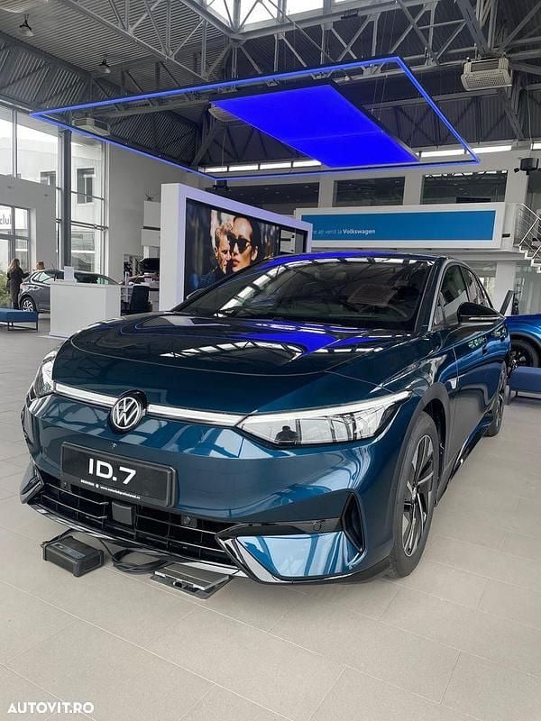 Nouă VW ID.7 Pro 210 kW (286 CP) 2025 Culoarealbastru Berlinǎ