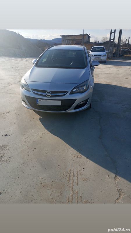 Utilizat 2013 Opel Astra Break | 4.300 EUR (Preț OK) - Imagine 1/4