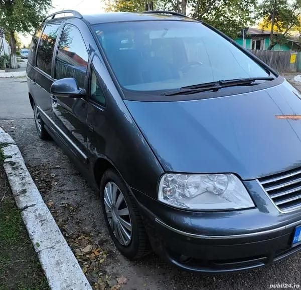 Gri Utilizat 2008 VW Sharan Monovolum | 3.950 EUR (Preț OK) - Imagine 1/4