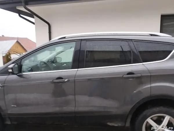 Utilizat 2017 Ford Kuga SUV | 11.800 EUR (Preț OK) - Imagine 1/4