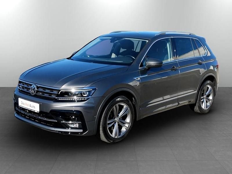 Gri inchis metalic Utilizat 2019 VW Tiguan Highline SUV | 24.500 EUR (Preț OK) - Imagine 1/4