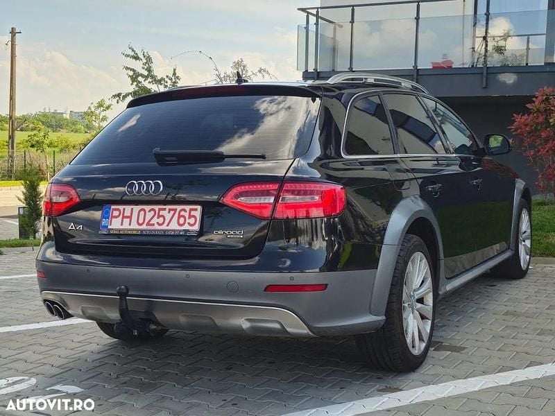 Second-hand Audi A4 Allroad Comfort 177 CP (130 kW) 2013 Culoarenegru Break