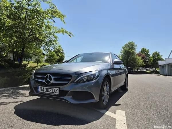 Gri Utilizat 2017 Mercedes C200 Berlinǎ | 16.990 EUR (Preț bun) - Imagine 1/4
