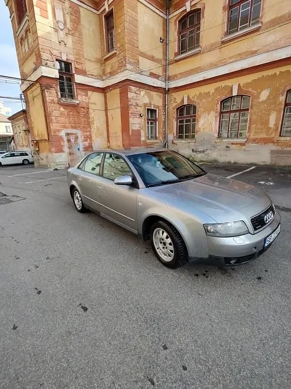 Utilizat 2004 Audi A4 Berlinǎ | 2.800 EUR (Preț OK) - Imagine 1/4