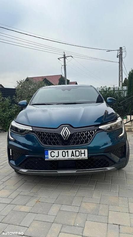 Culoarealbastru Utilizat 2023 Renault Arkana Techno SUV | 26.400 EUR (Scump) - Imagine 1/4