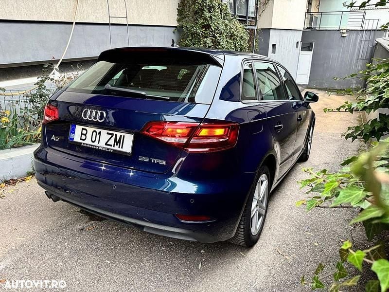 Second-hand Audi A3 Advanced 150 CP (110 kW) 2020 Culoarealbastru Berlinǎ