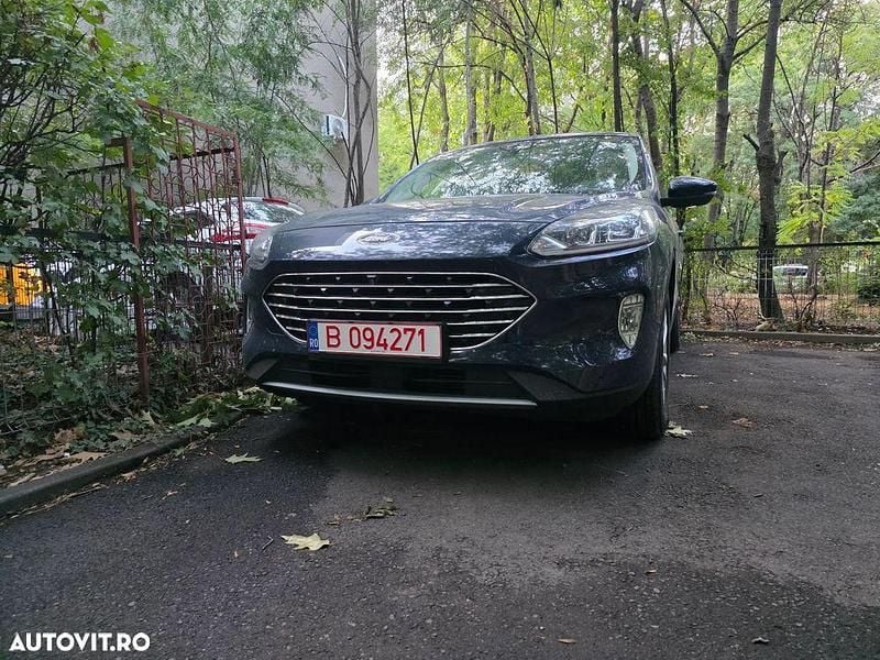 Culoarealbastru Utilizat 2020 Ford Kuga Titanium SUV | 12.900 EUR - Imagine 1/4