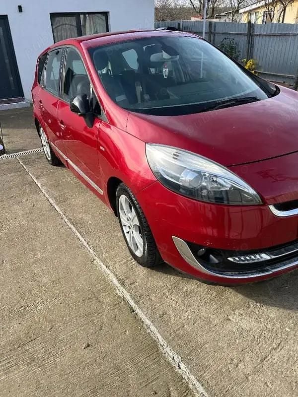 Utilizat 2012 Renault Mégane III Hatchback | 4.400 EUR (Preț OK) - Imagine 1/4