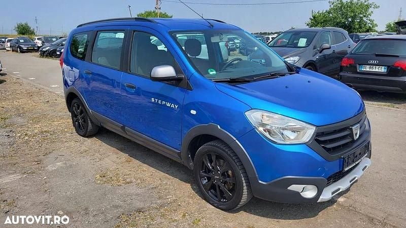 Albastru Utilizat 2016 Dacia Lodgy Monovolum | 6.200 EUR (Preț OK) - Imagine 1/4