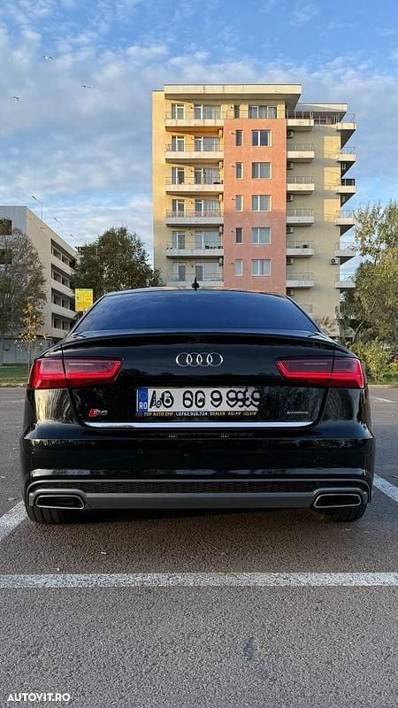 Second-hand Audi A6 Comfort 272 CP (200 kW) 2015 Culoarenegru Berlinǎ