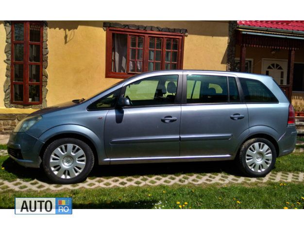 Gri Utilizat 2008 Opel Zafira Monovolum | 2.350 EUR (Preț OK) - Imagine 1/4
