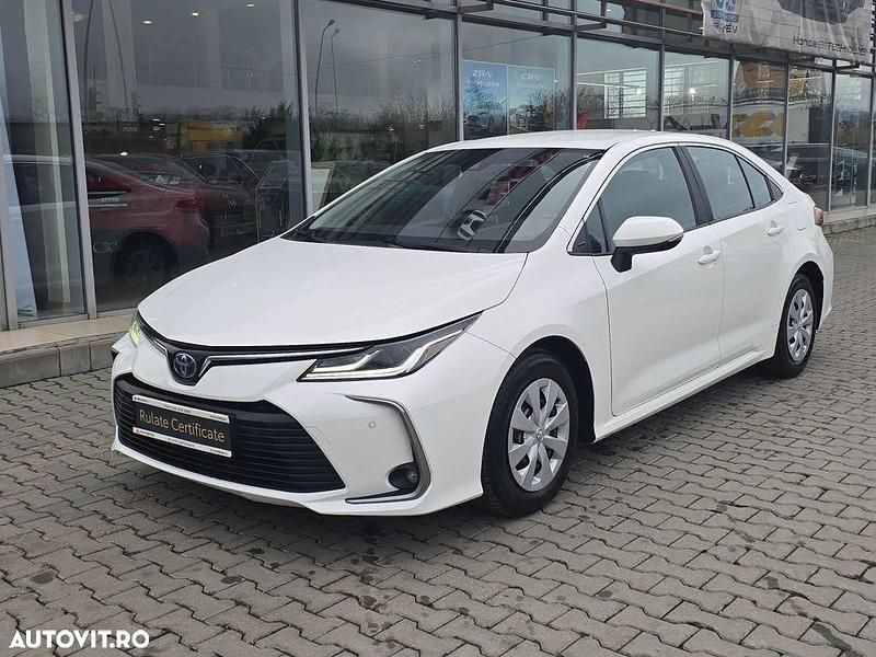 Second-hand Toyota Corolla Business Edition 122 CP (89 kW) 2022 Culoarealb Berlinǎ
