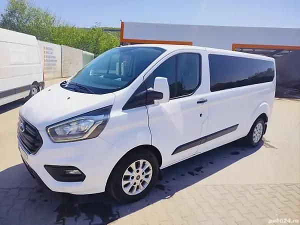 Second-hand Ford Transit 130 CP (95 kW) 2018 Alb Van