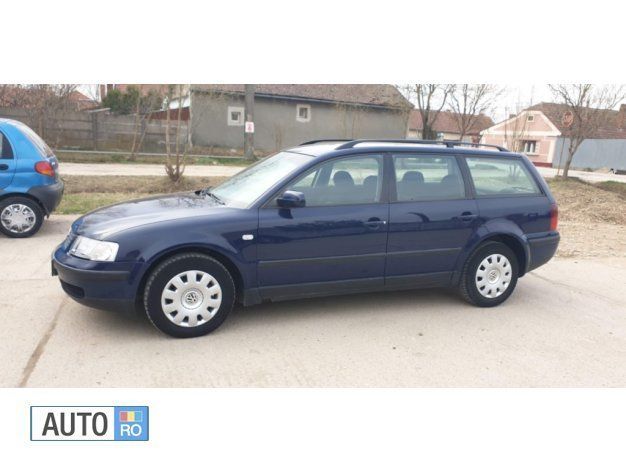 Albastru Utilizat 2000 VW Passat Break | 1.500 EUR (Preț OK) - Imagine 1/3