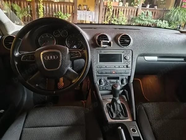 Second-hand Audi A3 140 CP (102 kW) 2011 Gri Hatchback