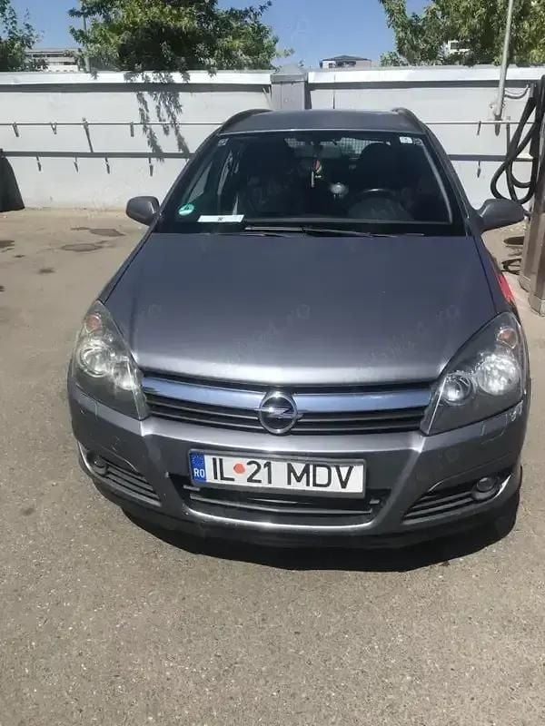 Utilizat 2006 Opel Astra Break | 2.000 EUR (Preț OK) - Imagine 1/4