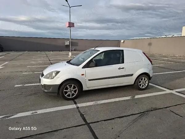 Second-hand Ford Fiesta 75 CP (55 kW) 2008 Alb Hatchback