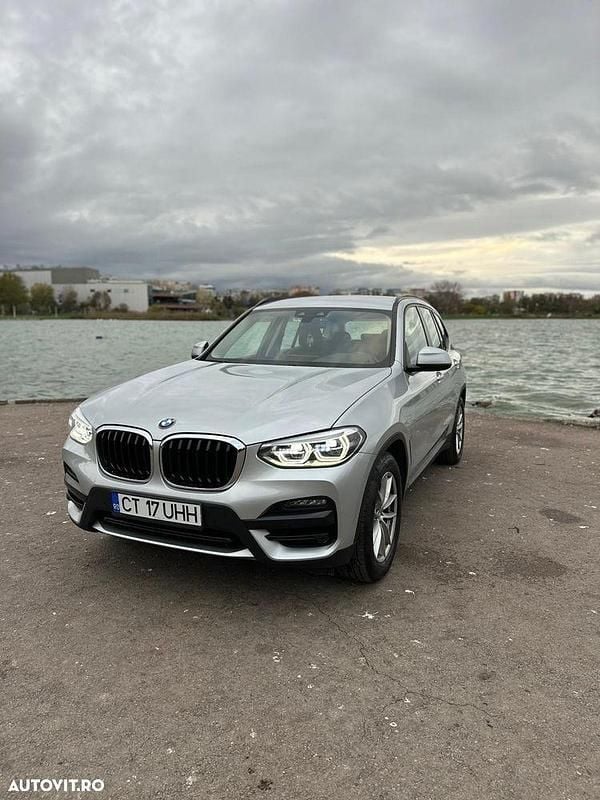 Culoaregri Utilizat 2020 BMW X3 Executive SUV | 24.200 EUR (Preț bun) - Imagine 1/4