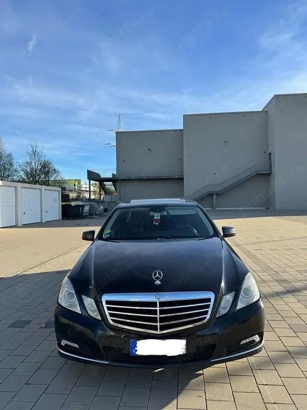 Second-hand Mercedes E350 265 CP (194 kW) 2009 Berlinǎ