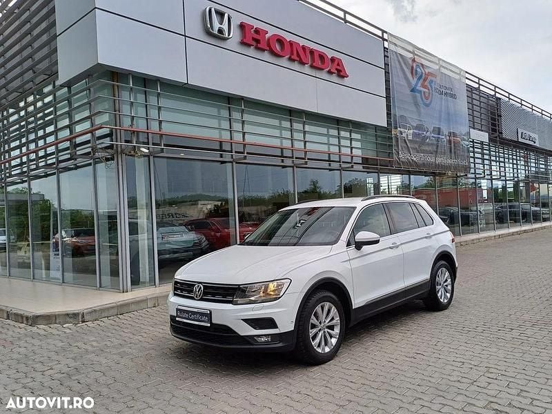 Alb Utilizat 2020 VW Tiguan Comfortline SUV | 21.851 EUR (Preț OK) - Imagine 1/4