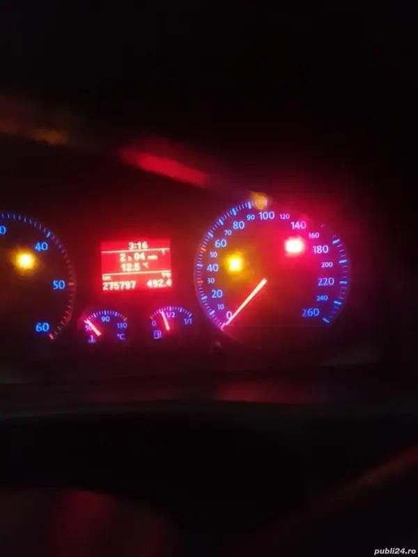 Utilizat 2007 VW Touran Monovolum | 3.100 EUR - Imagine 1/4