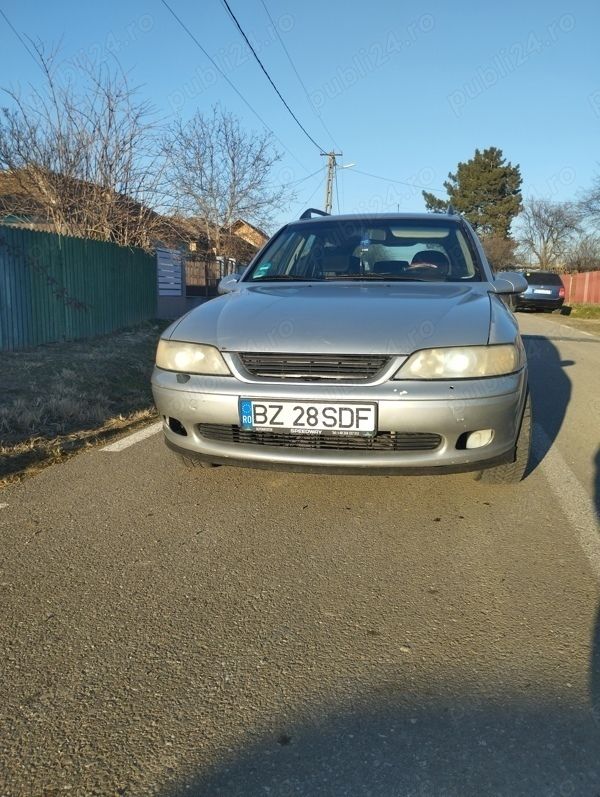 Utilizat 2003 Opel Vectra Break | 1.300 EUR - Imagine 1/4