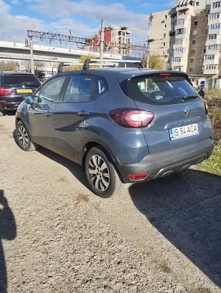 Second-hand Renault Captur 90 CP (66 kW) 2019 SUV