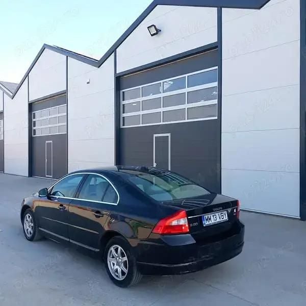 Second-hand Volvo S80 180 CP (132 kW) 2007 Berlinǎ