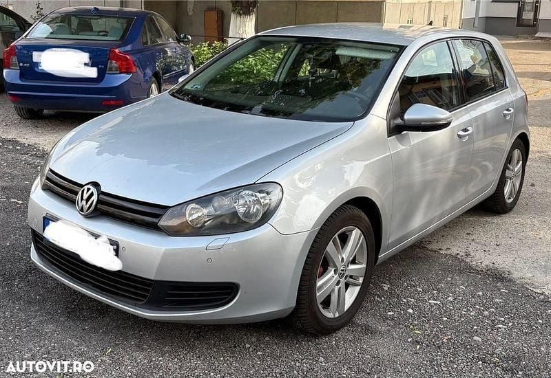 Gri Utilizat 2012 VW Golf VII Hatchback | 6.900 EUR (Puțin scump) - Imagine 1/3