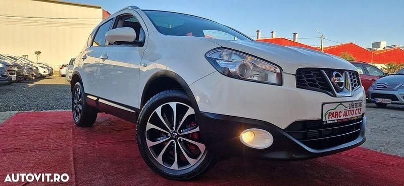 Culoarealb Utilizat 2013 Nissan Qashqai SUV | 8.200 EUR (Preț OK) - Imagine 1/4