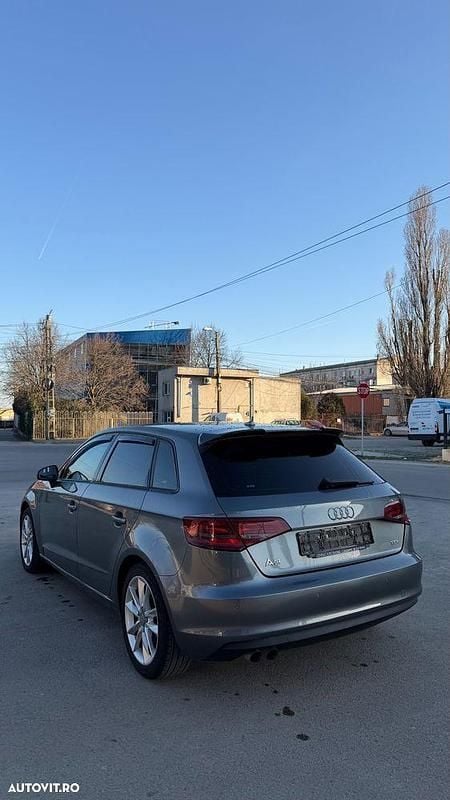 Second-hand Audi A3 Ambiente 150 CP (110 kW) 2013 Culoaregri Berlinǎ