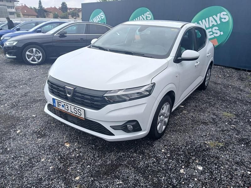 Alb Utilizat 2016 Dacia Sandero Lauréate Hatchback | 9.850 EUR (Scump) - Imagine 1/4
